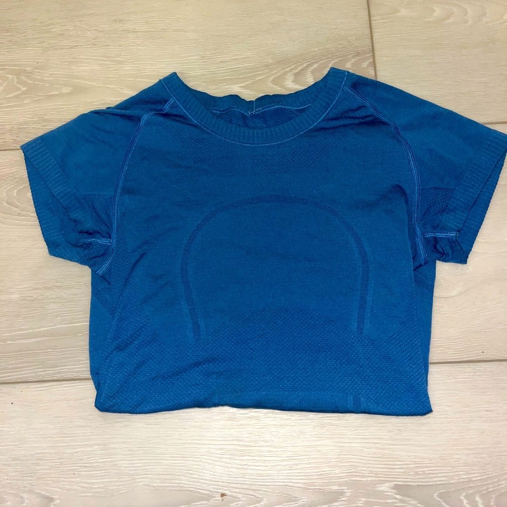 Lululemon swiftly tech short sleeve